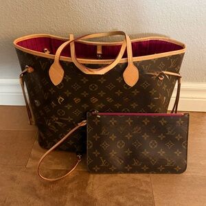 Monogram Canvas Tote in Brown/Fuchsia